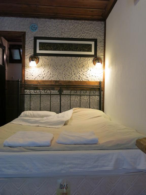 Akropolis Guest House Bergama Eksteriør bilde