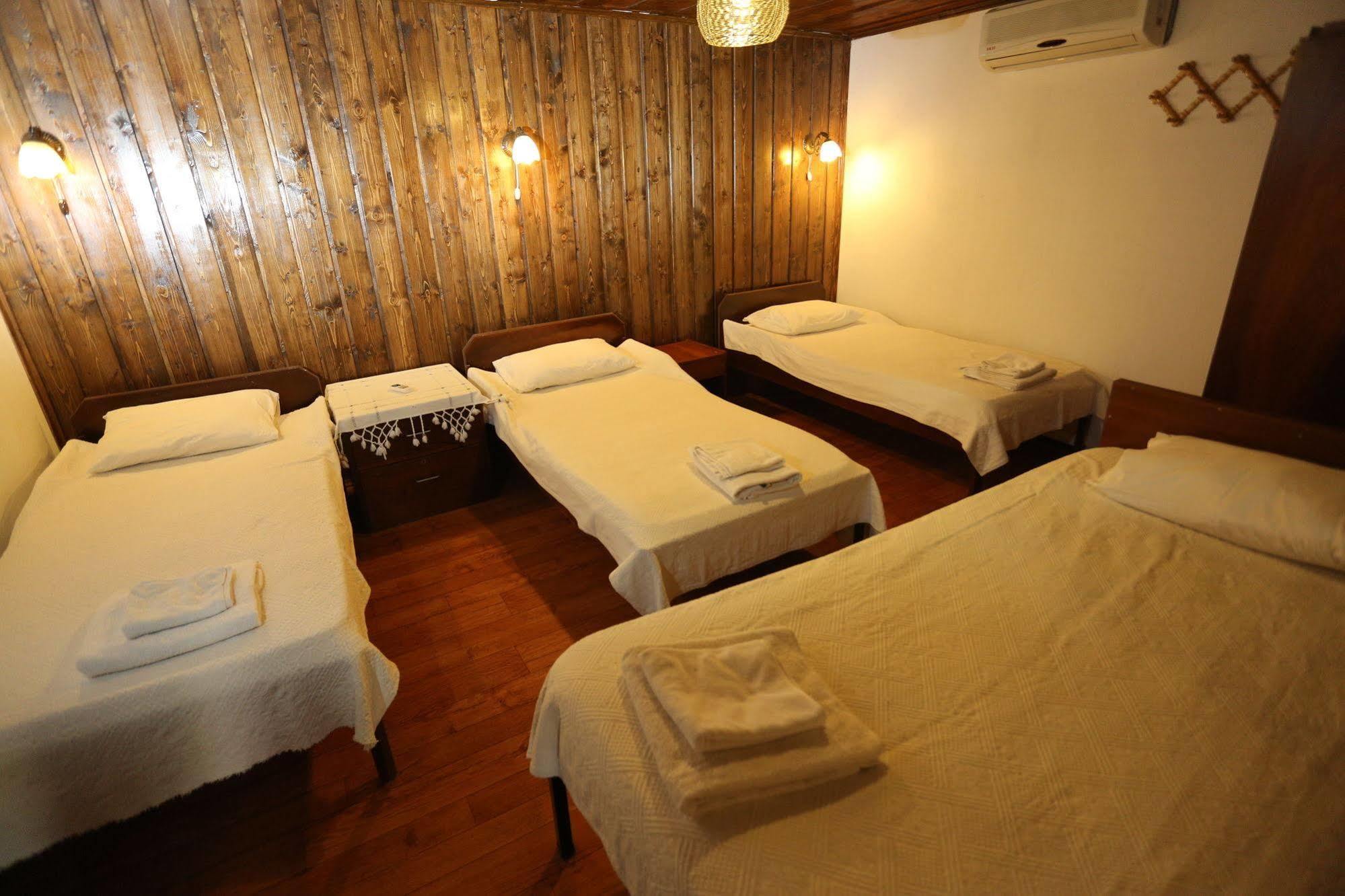 Akropolis Guest House Bergama Eksteriør bilde
